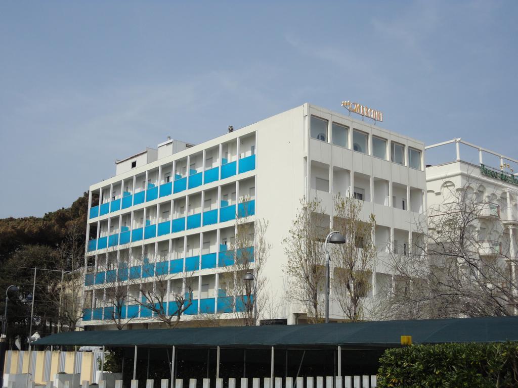 Hotel Spiaggia Marconi Rimini Esterno foto
