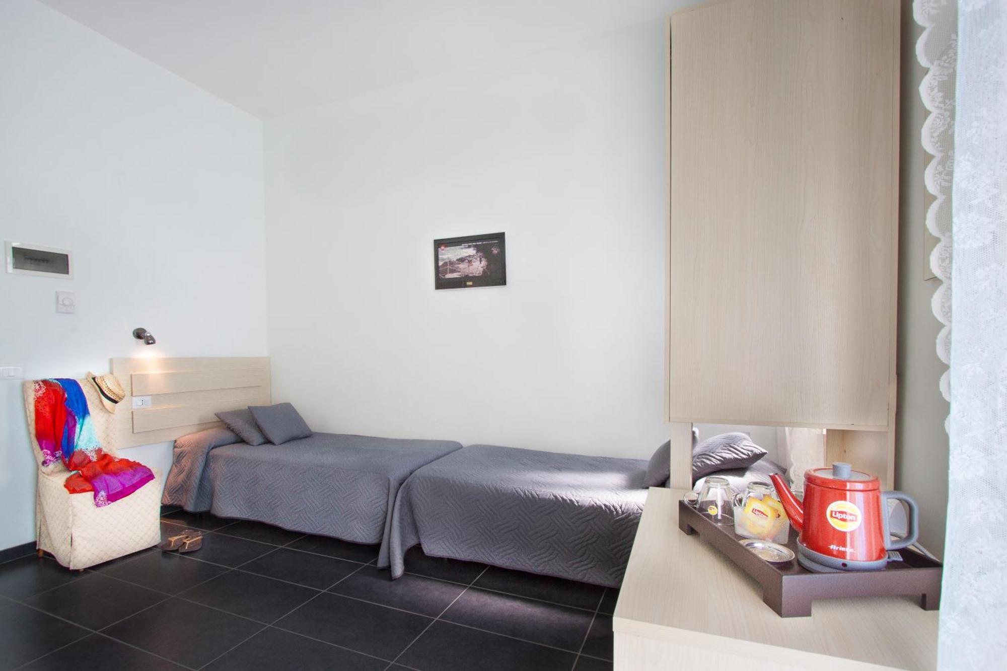 Hotel Spiaggia Marconi Rimini Esterno foto
