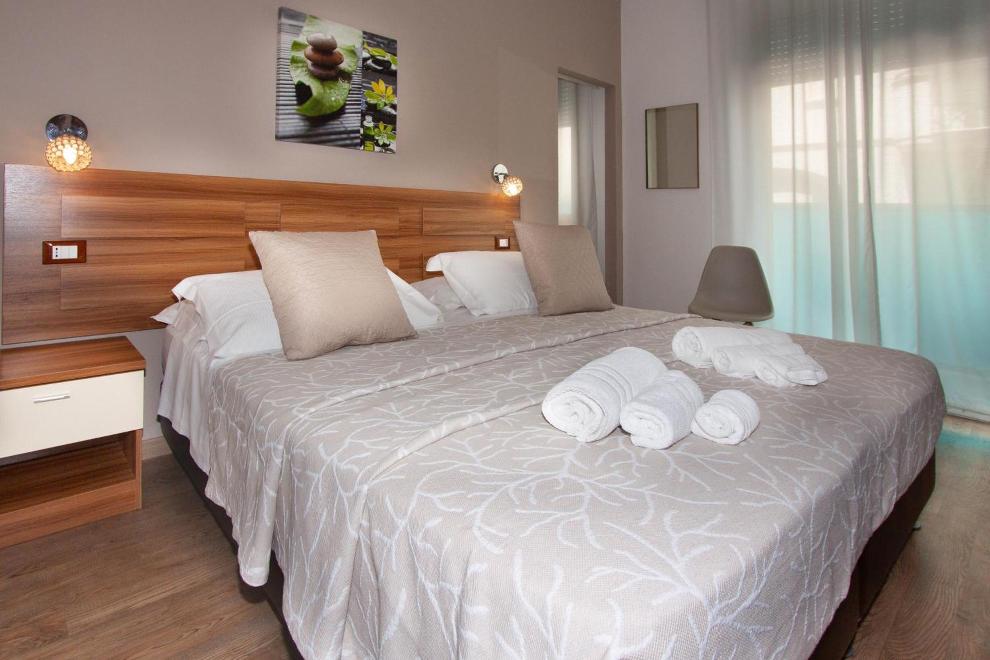 Hotel Spiaggia Marconi Rimini Esterno foto