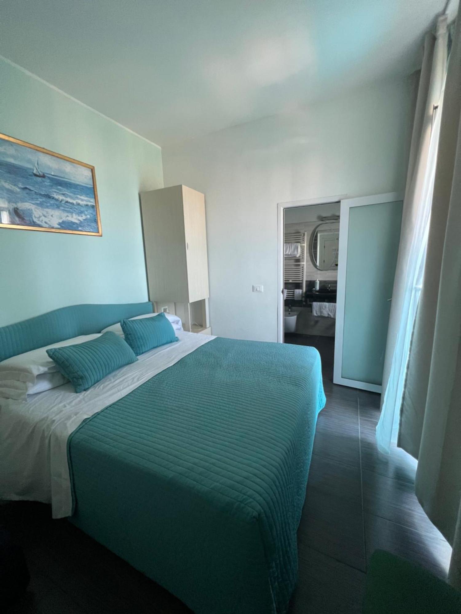 Hotel Spiaggia Marconi Rimini Esterno foto