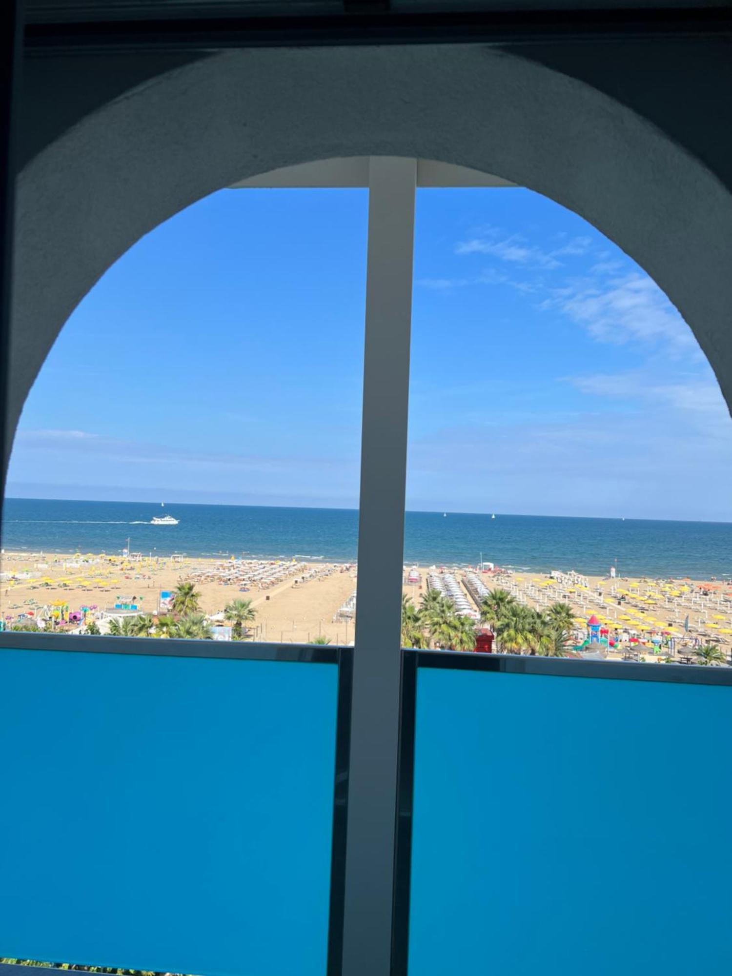 Hotel Spiaggia Marconi Rimini Esterno foto